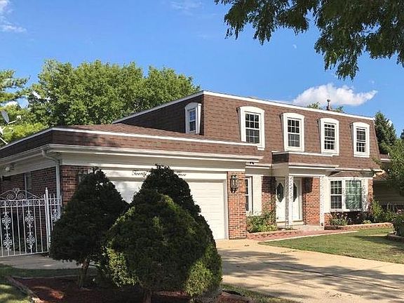 2nd image of 2423 Cedar Glen Dr