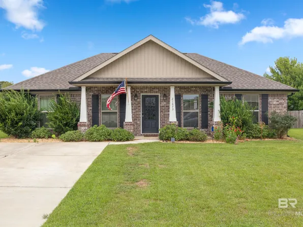 21673 Bartlett Ln, Robertsdale, AL 36567