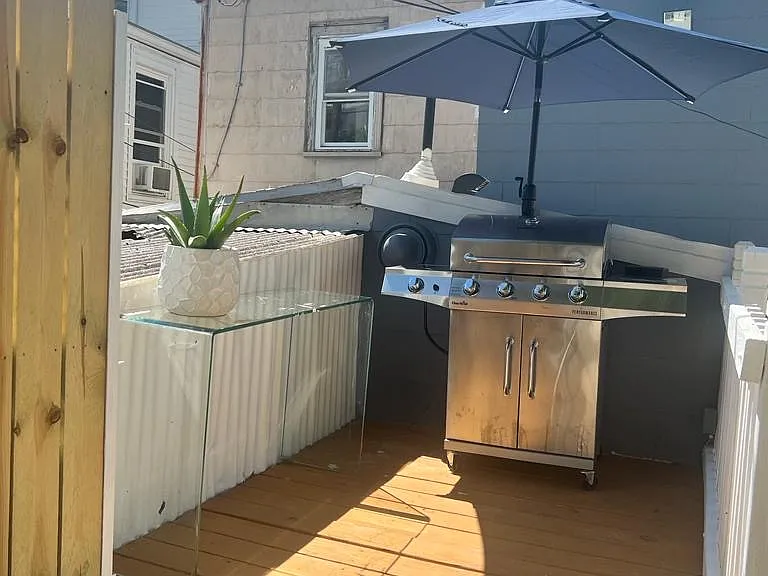 737 Birch St — Photo 24