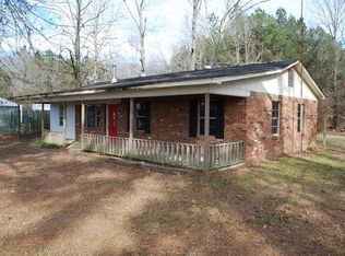 494 Pine Grove Rd, Cedarbluff, MS 39741