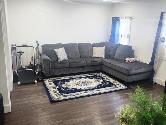 3rd image of 51 Geneva St