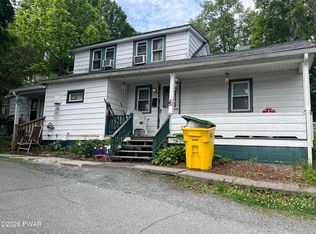 246 Vine St, Waymart, PA 18431
