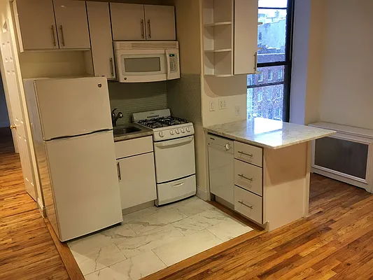 Rented by Landmark Resources | media 16