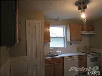 3rd image of 3507 Dix Ave