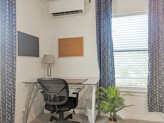 2nd image of 215 Addax Dr #Ld