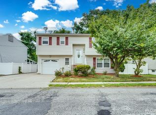 178 S Fulton St, Woodbridge, NJ 07095