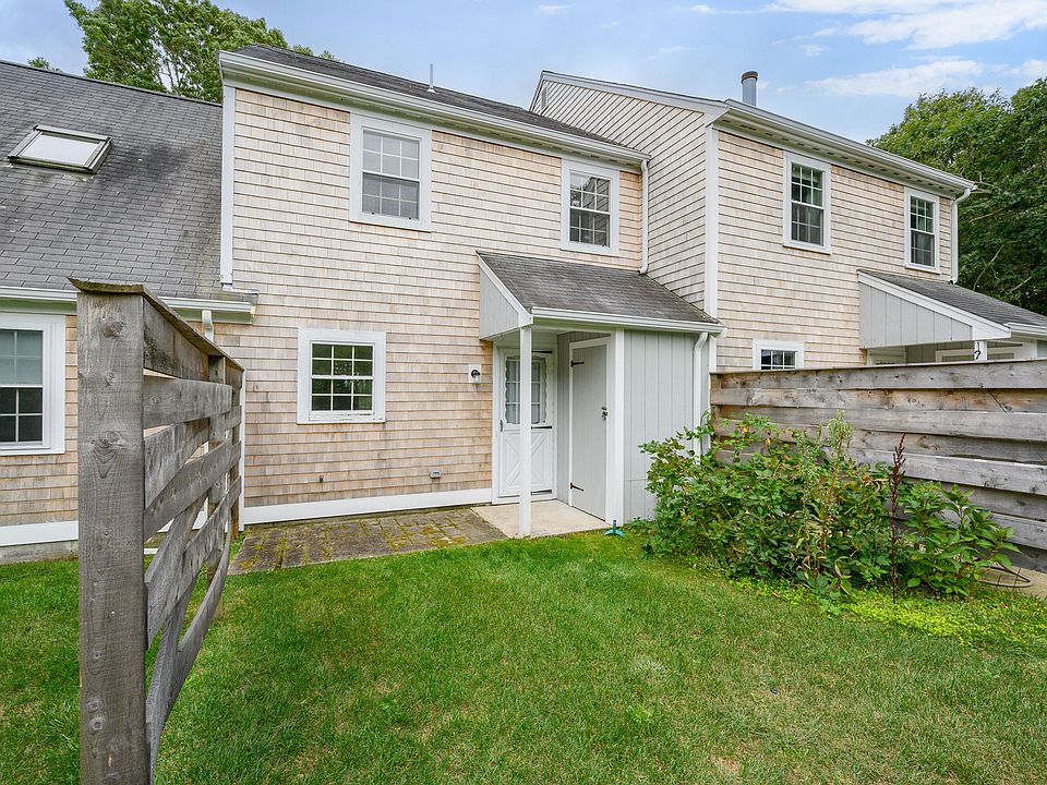 Fox Wood Condominiums West Yarmouth, MA Zillow