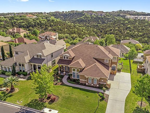 3rd image of 205 Hensley Dr