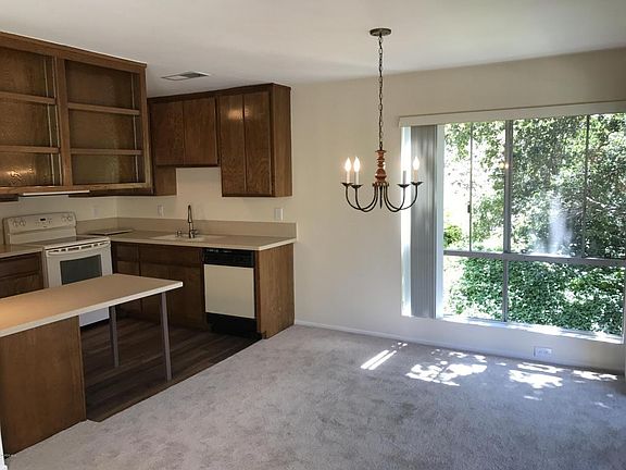 4th image of 255 Sequoia Ct APT 25