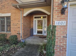 1801 Waters Edge Dr, JOHNSON CITY, TN 37604