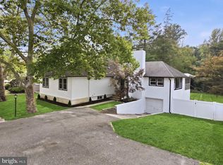 10 Spruce St, Sewell, NJ 08080