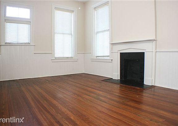 Ellis 1031-C Living Room Downtown Augusta Loft GRU MCG SRS V