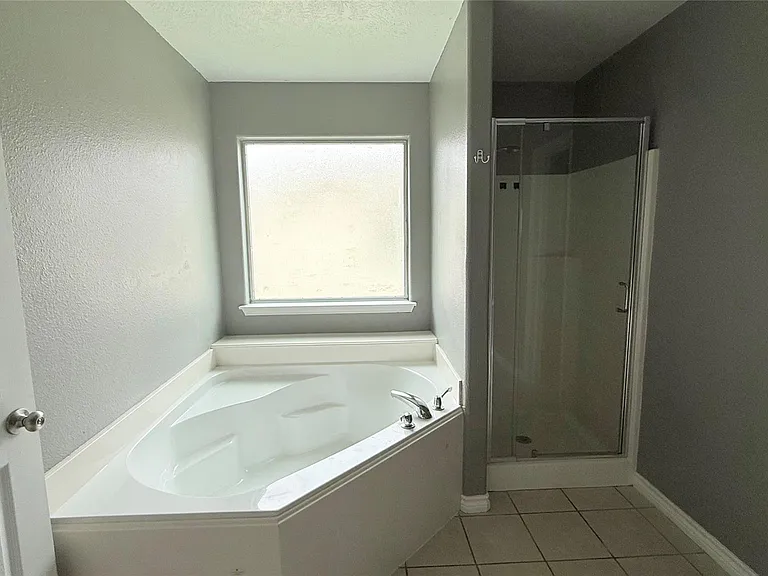 2617 Redfish Dr — Photo 16