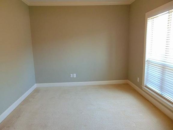 3rd image of 4153 Old Cahaba Pkwy