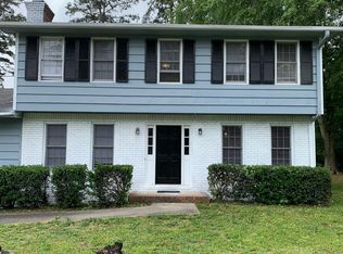 2545 Cottonwood Dr, Marietta, GA 30066