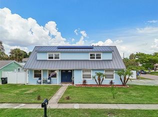 8439 Boxwood Dr, Tampa, FL 33615