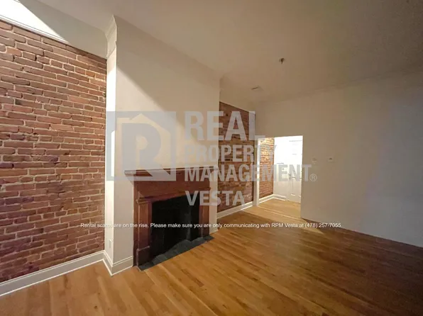 587 Cherry St Unit 4, Macon, GA 31201