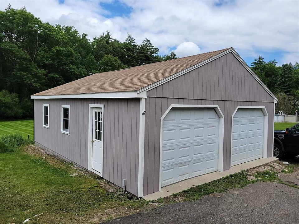 84 Giles Road, East Kingston, NH 03827 Zillow