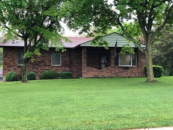 3rd image of 464 Sunnybrook Dr