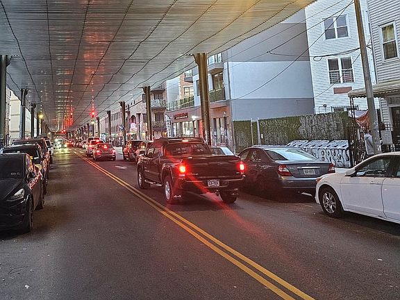 5th image of 1312 Myrtle Ave