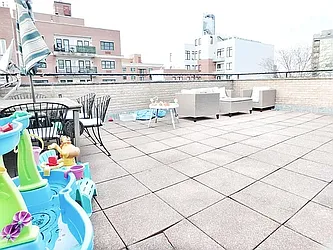 Rented by MAC Realty NY