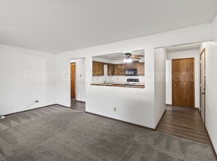 4201 S Locust Dr APT 1, Sioux Falls, SD 57105