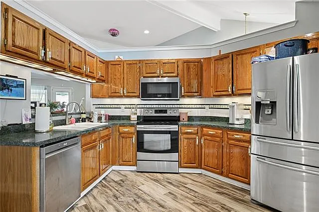 2708 Pin Oak Dr — Photo 8