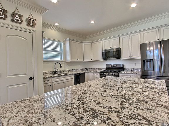 5th image of 26838 Elmcrest Dr