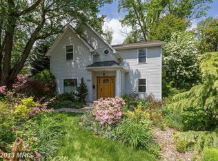 1918 Leonard Rd, Falls Church, VA 22043