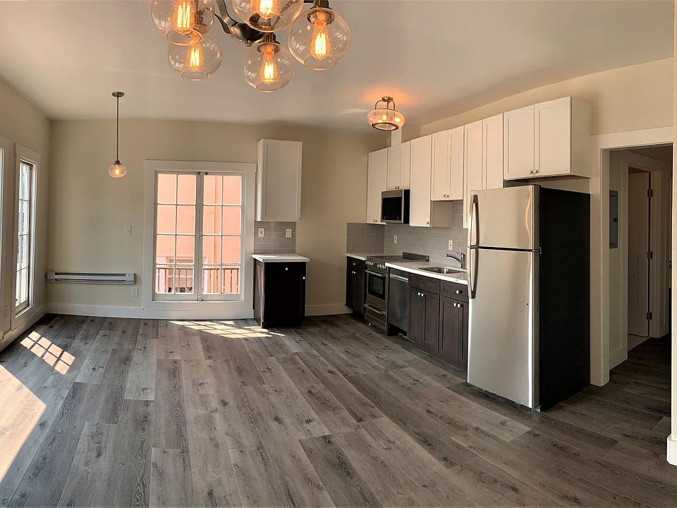 Kitchen and common area