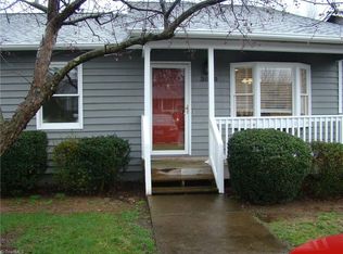 3050 Windchase Ct, High Point, NC 27265