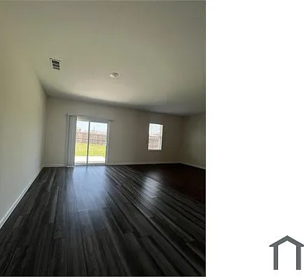 794 Yorkshire Dr — Photo 5