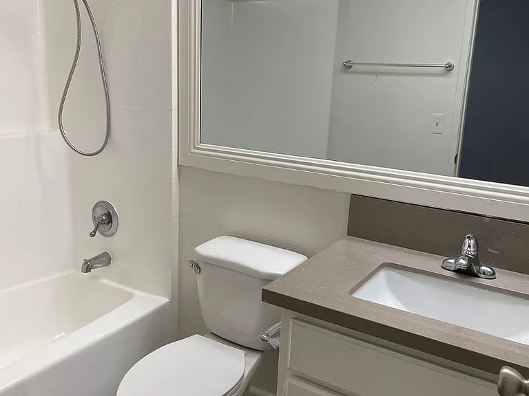 380 N Catalina Ave #1 — Photo 5
