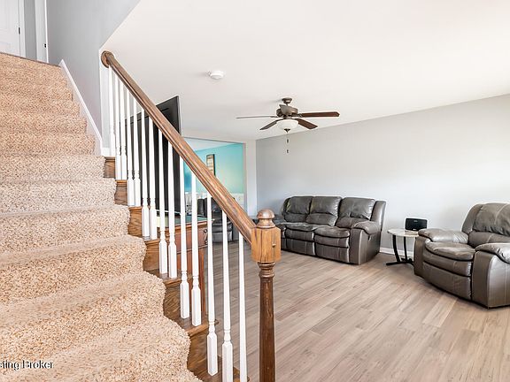 5th image of 373 Berger Farm Dr