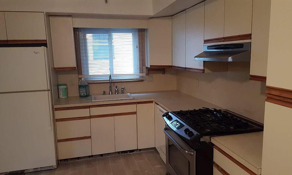 1st image of 49 Sylvia St