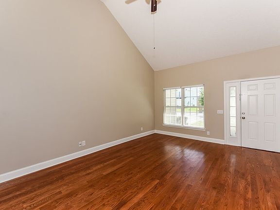 4th image of 1241 Alandee St