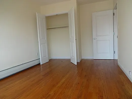 Rented by EXR | media 18