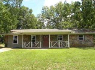 408 Sharon Ln, Ozark, AL 36360