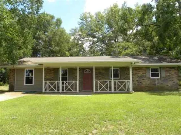 408 Sharon Ln, Ozark, AL 36360