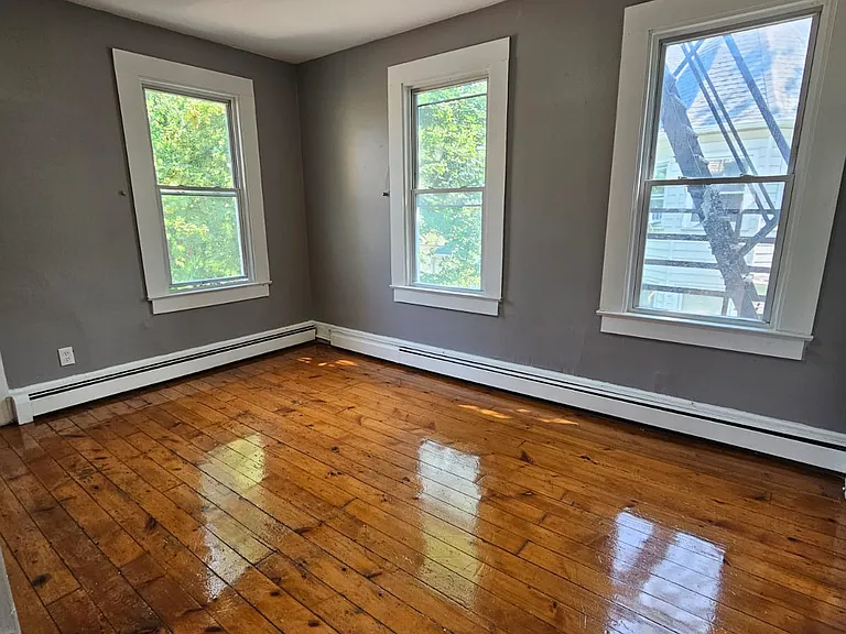 8 Hawthorne Ave #A2 — Photo 12