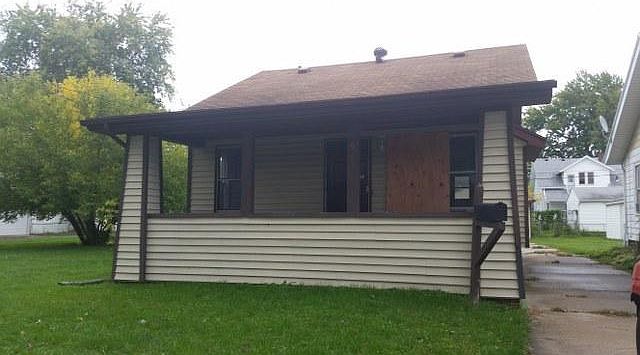 1st image of 923 Atlantic Ave