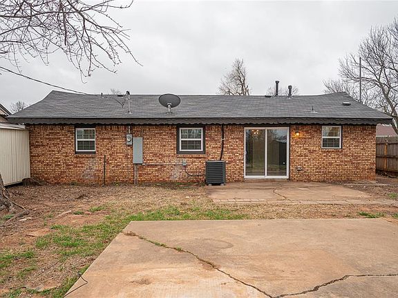 4th image of 3133 Delmar Rd