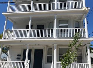 25 Meader St, Providence, RI 02909