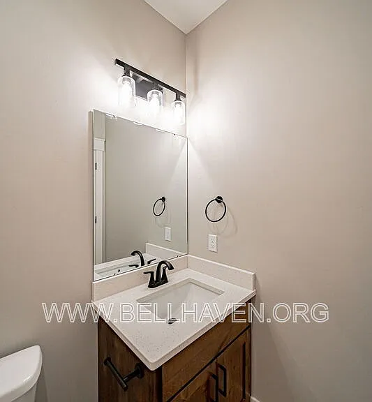 1483 Fremont Ave — Photo 15