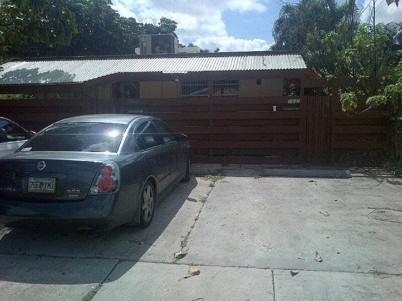 1st image of 5640 Grant St