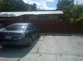 5640 Grant St, Hollywood, FL 33021