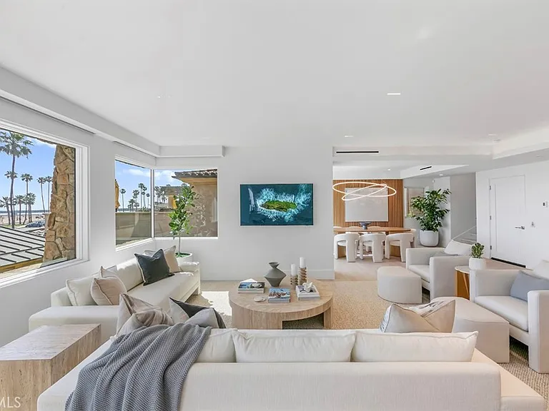 3130 Breakers Dr — Photo 23