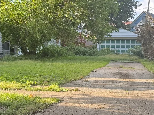 7414 Herman Ave, Cleveland, OH 44102
