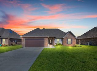 1935 Beau Blanc Dr, Lake Charles, LA 70607