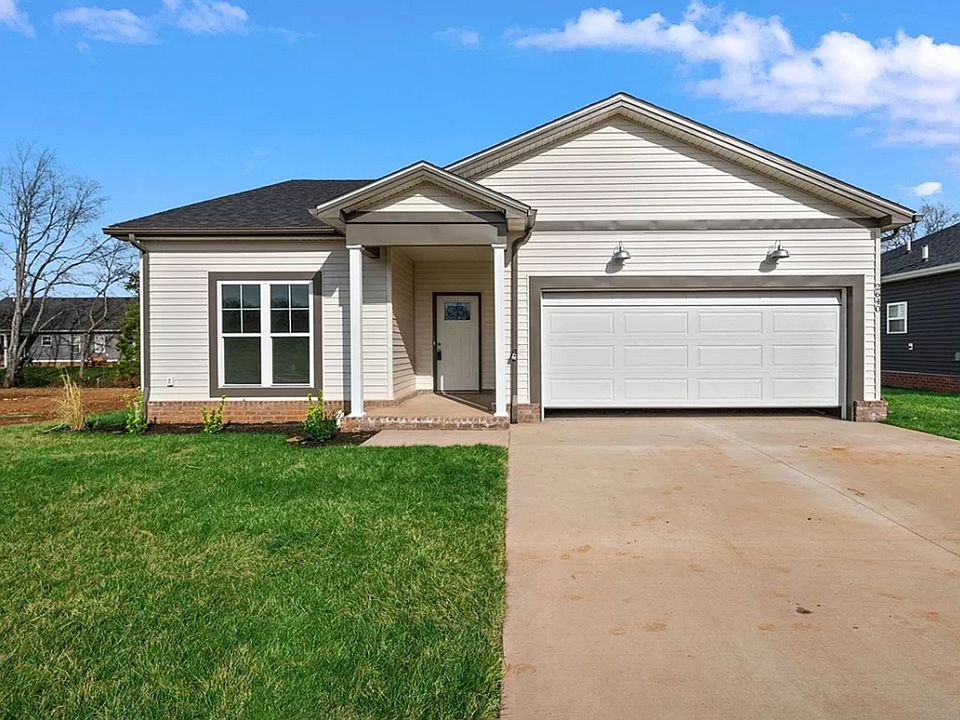 1st image of 2640 Cedrus Ave